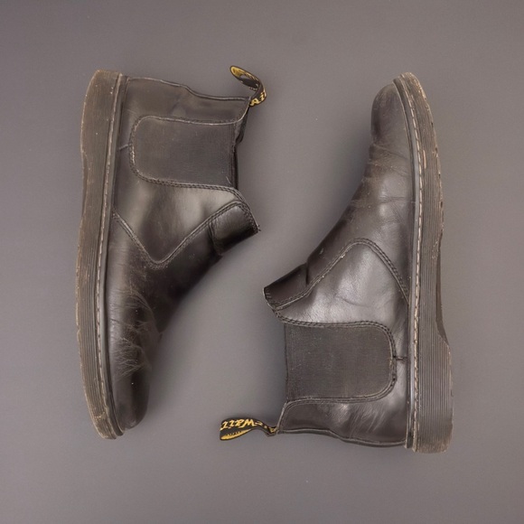 Vintage Dr. Marten’s Conrad Chelsea Boots - Picture 4 of 9